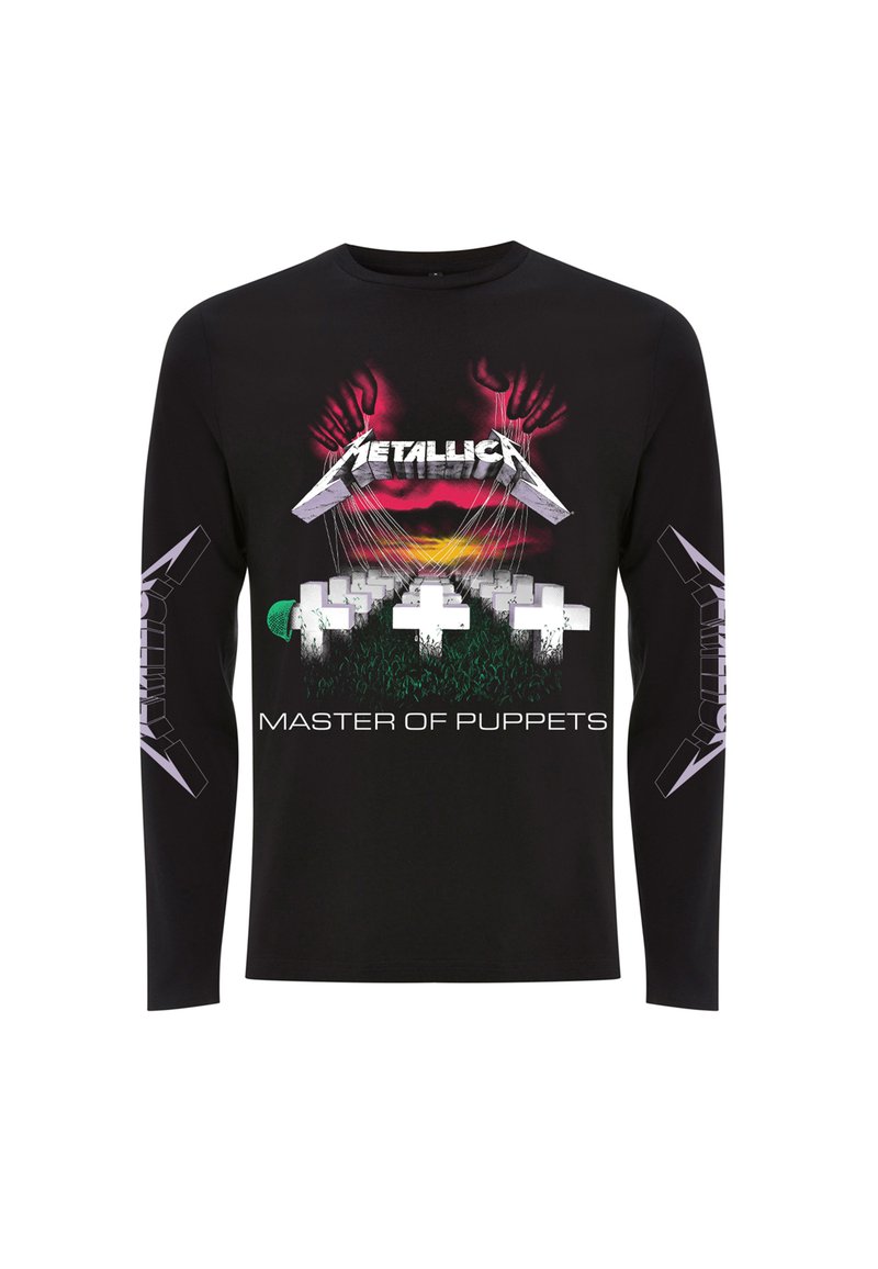 Black long-sleeve shirt featuring "Metallica" logo and "Master of Puppets" design in vibrant colors with hand and cross graphics.