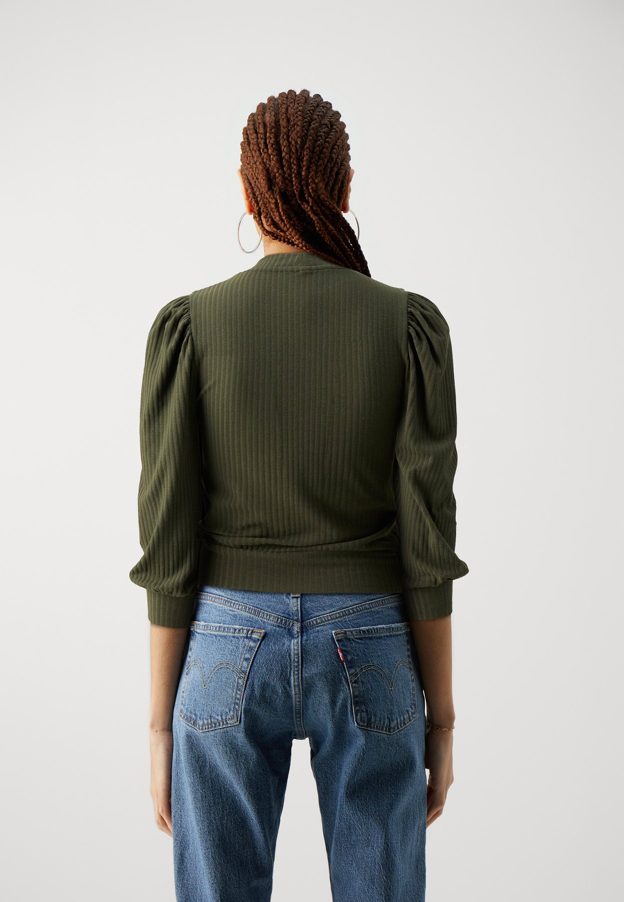 ONLNELLA HIGHNECK