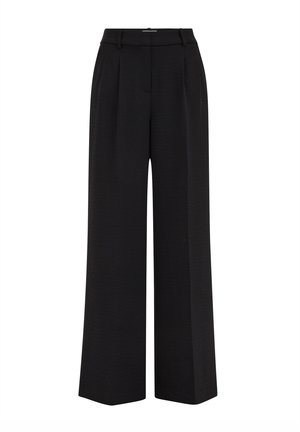 Černé široké kalhoty s vysokým pasem, poutky na pásek, předními záhyby a skrytým zapínáním vpředu.
