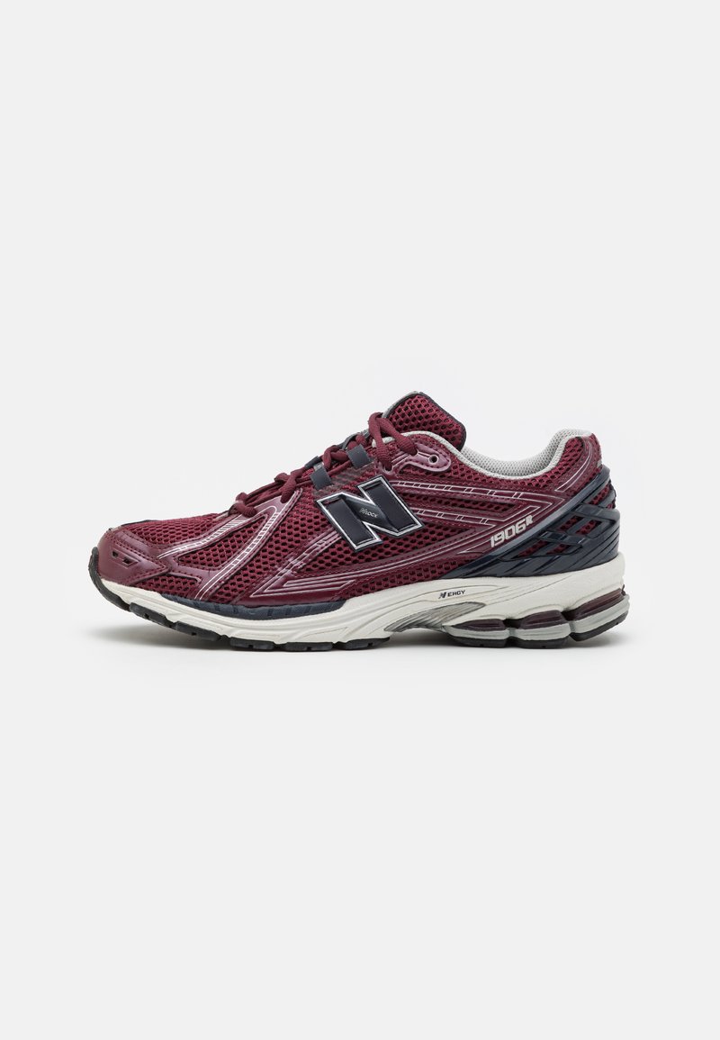 New Balance - M1906RWE UNISEX - Tenisky - bordeaux, Zvětšit