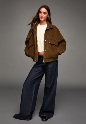 Bershka Bomberjacks - dark brown