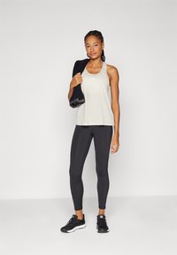 adidas Performance TRAIN ESSENTIALS MINIMAL BRANDING RACERBACK - Top - alumina/white