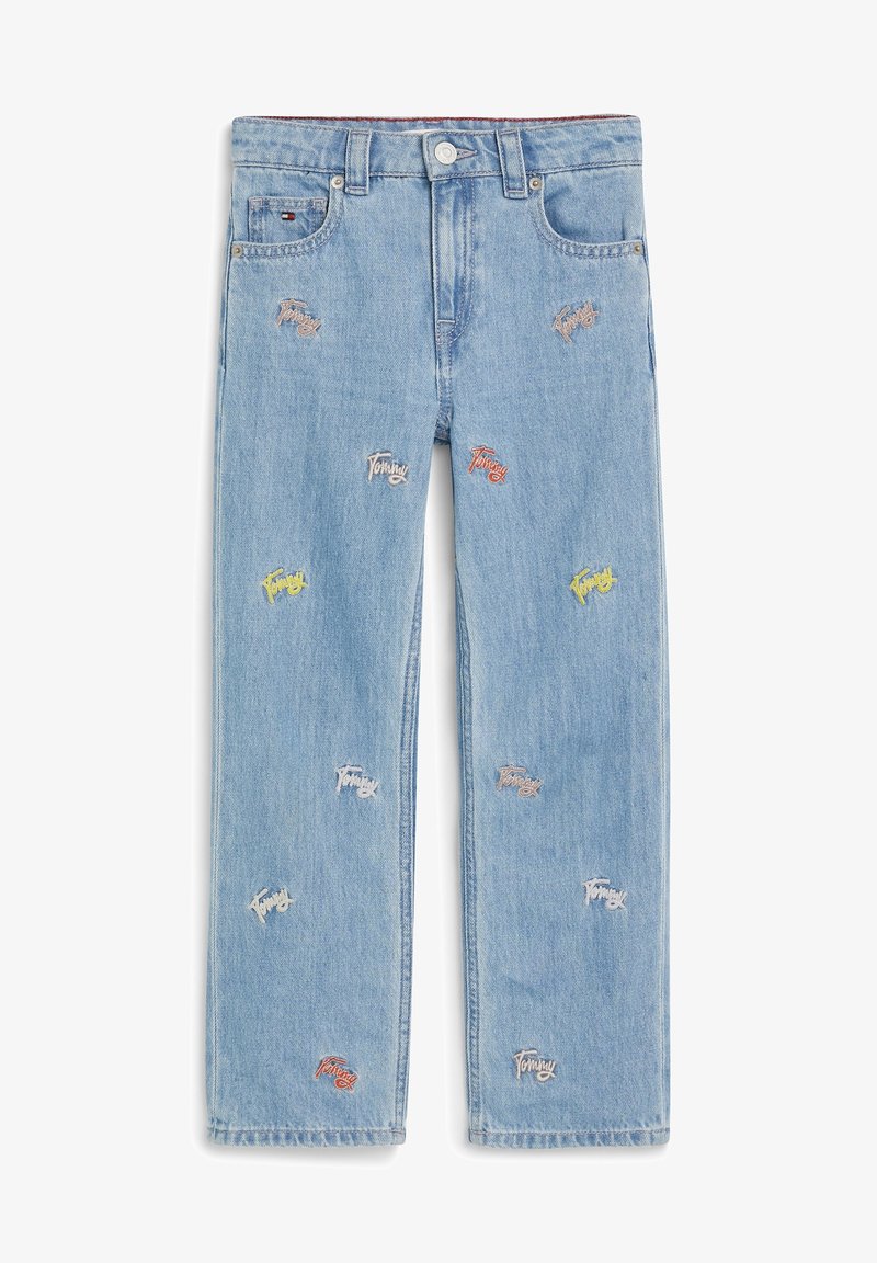 Světle modré džíny z denimu se střihem na rovné nohavice. Obsahují vícebarevné vyšívané logo rozmístěné po celém povrchu. Klasický styl s pěti kapsami.