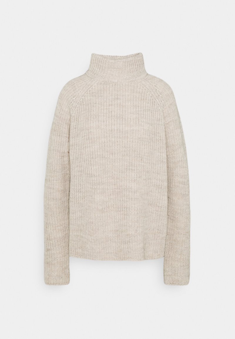 Pull à col roulé en laine beige tricotée avec manches longues et motif côtelé texturé, présenté sur un fond clair uni.