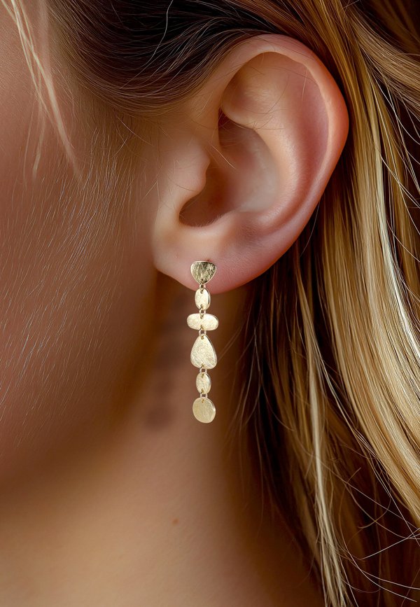 STRUKTURIERTE OBERFLÄCHE GEOMETRISCHE FORMEN MODISCHES DESIGN - Ohrringe