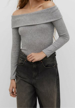 Jumper - grey