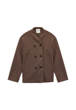 Bruine dubbelzijdige jas gemaakt van gestructureerde wol, met een sjawlauw en vier zwarte knopen aan de voorkant.