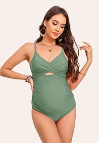 Cupshe Badpak - green
