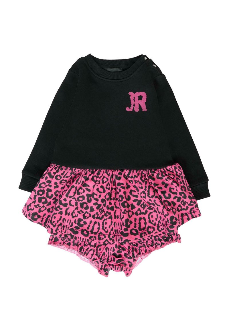 Czarna sukienka z długim rękawem, z różową spódnicą w panterkę i logo "JR". Posiada zapięcie na zatrzask na ramieniu oraz elastyczny pasek w talii dla lepszego dopasowania.