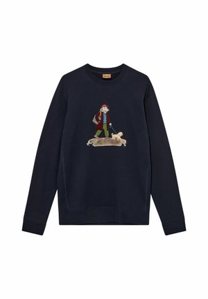 Marineblå sweatshirt med en grafik af en person iført en rød kasket og frakke, der går en lille hund i snor.