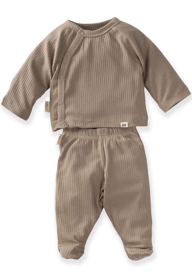 Beige ribbat baby loungewear-set med långärmad topp med tryckknappstängning och matchande byxor med elastiskt midjeband. Mjuk, texturerad tyg.
