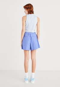 Gina Tricot Šortai - blue