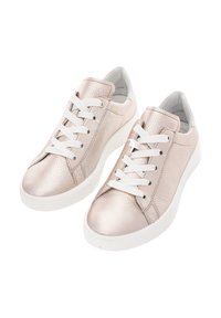 Metallisch roségoldene Sneakers mit strukturierten Lederoberteilen, weißen Gummisohlen und weißen Schnürsenkeln. Mit genähten Details und runder Form.
