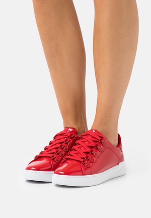 Guess, Baskets basses - red