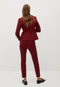 Mango Stoffhose - bordeaux