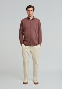 Scalpers Vapaa-ajan kauluspaita - burgundy