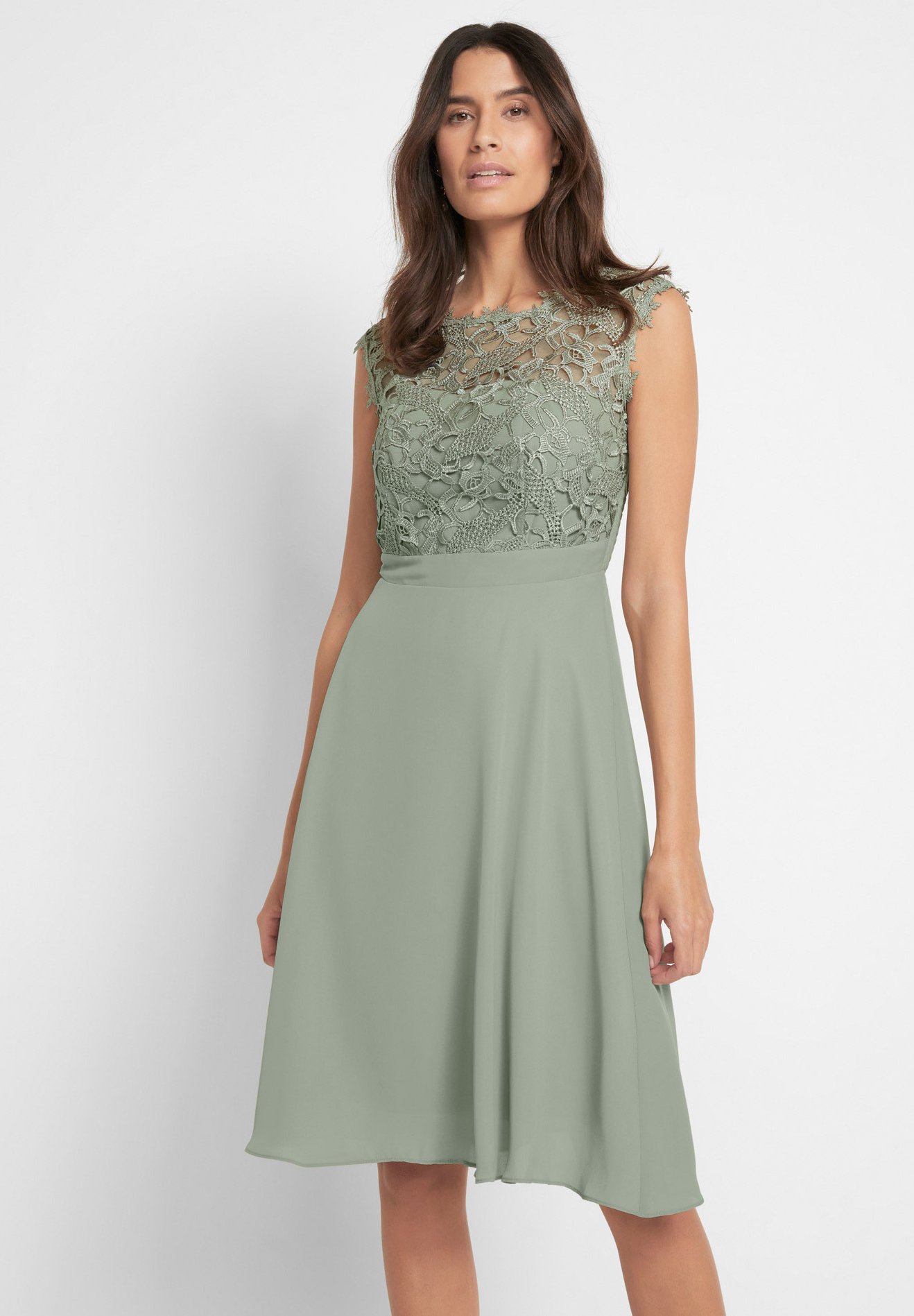 bonprix Vestito elegante - grün/verde - Zalando.it