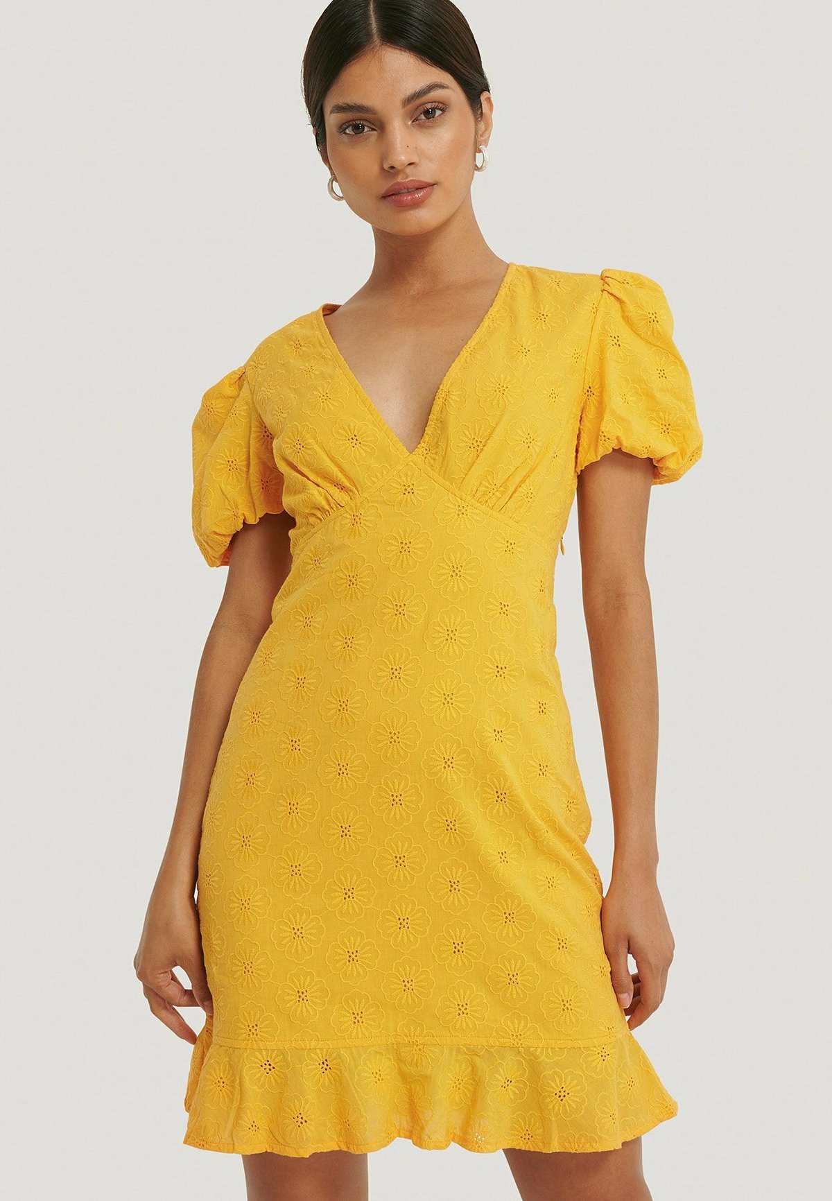 robe jaune zalando