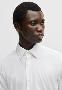 BOSS JOE KENT - Camisa - white