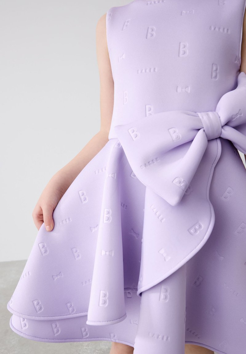 ted baker bow detail peplum dress Emiiichan Blog : Ted Baker Daaino jumpsuit, Luuciee dress, Bardot off shoulder peplum dress & Bow detail peplum dress