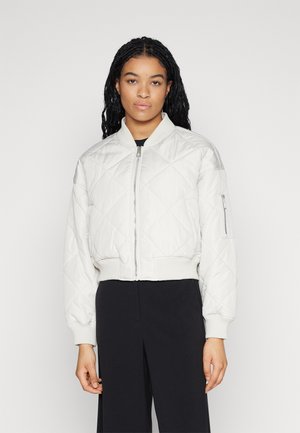 ONLVIOLA SHORT  - Chaquetas bomber - pumice stone