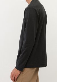Marc O'Polo Langarmshirt - black