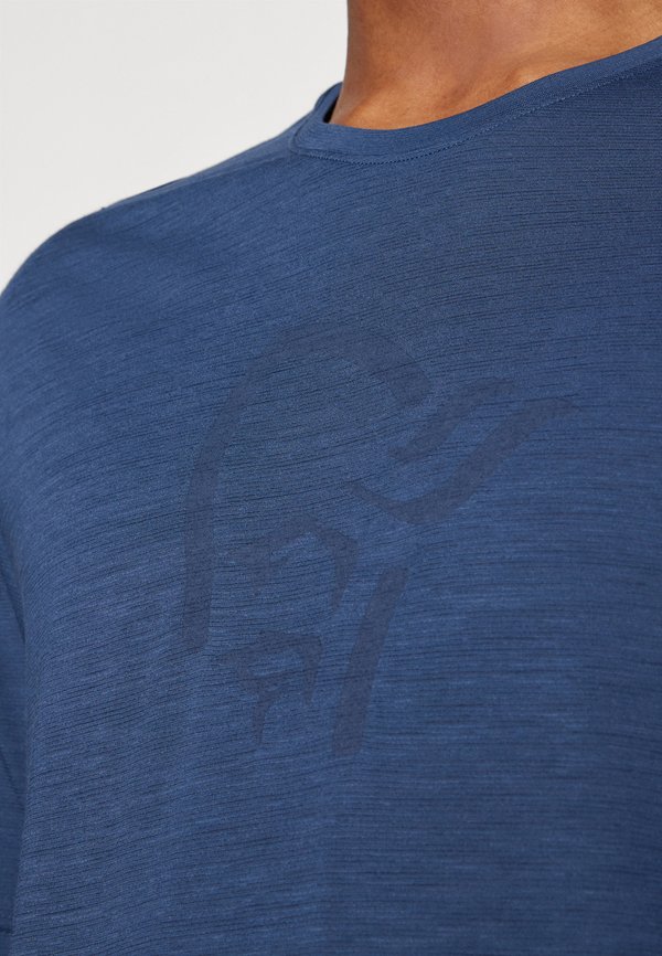 FEMUND EQUALISER - Print T-shirt - indigo night3