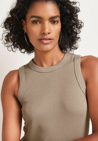 Next RACER STANDARD - Top - brown
