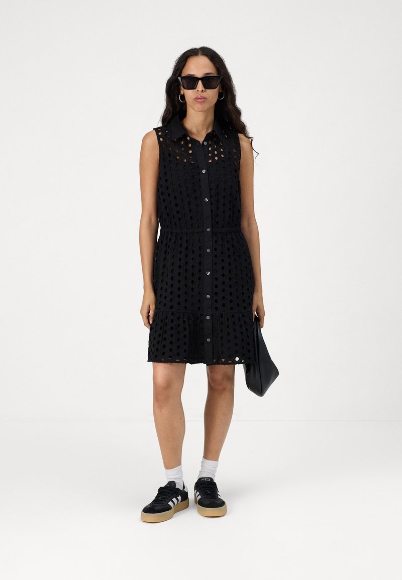 gap eyelet shirt dress GAP EYELET MINI SHIRT DRESS - Day dress - black