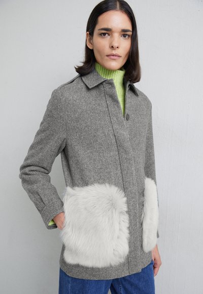 STUDIO ID MACI CAR SHORT WITH POCKETS - Κοντό παλτό - grey