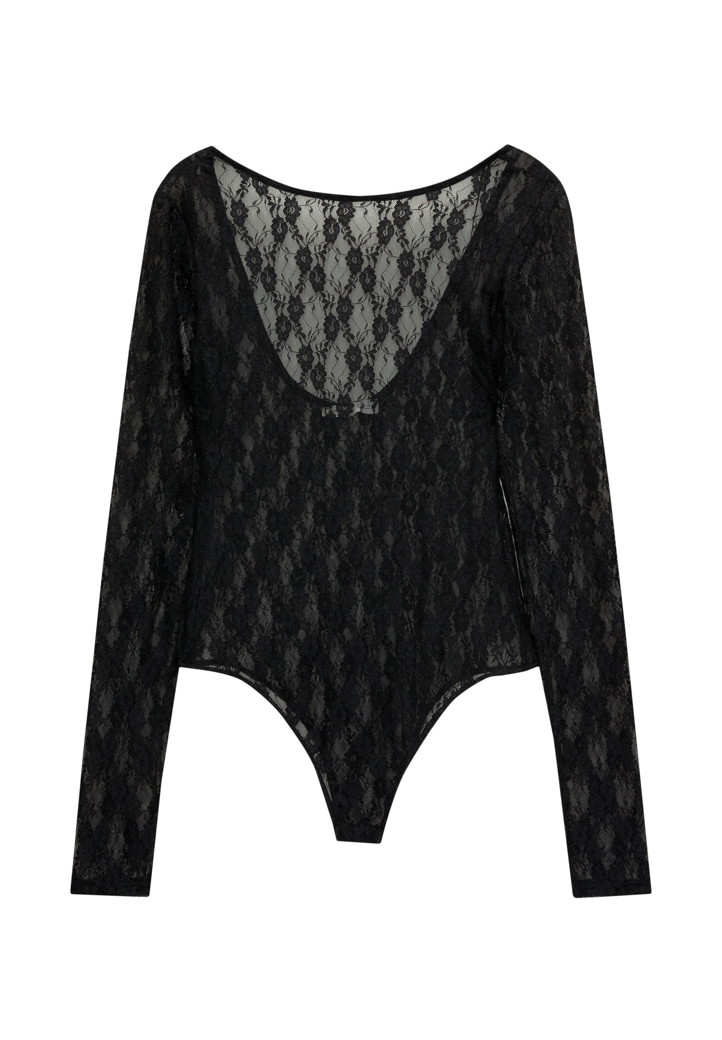 Long-sleeve T-shirt