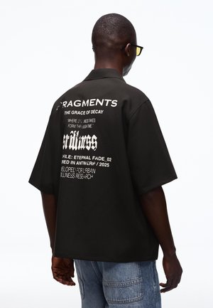 Bershka TAILORING EMBROIDERY - SHIRT  01512710 - Ing - black