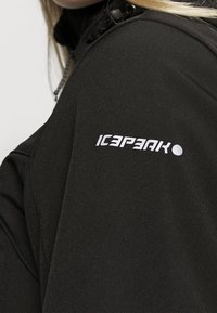 Icepeak Softshelljas - black