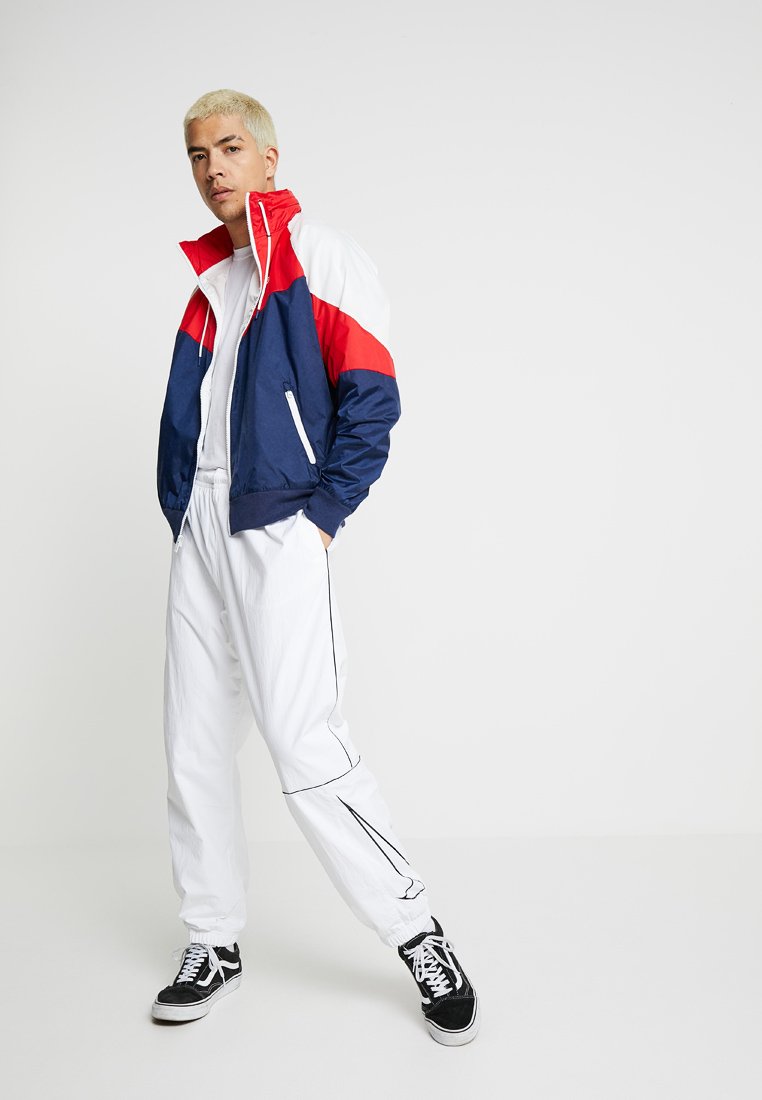 Nike Sportswear Leichte Jacke midnight navyuniversity red Nike Sportswear Leichte Jacke university redsummit white