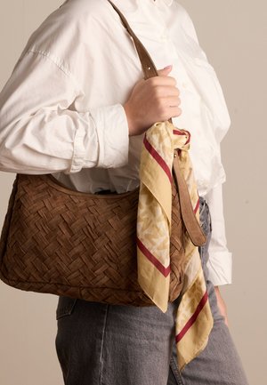 Manfield MIT FLECHT-DETAILS - Handtasche - taupe