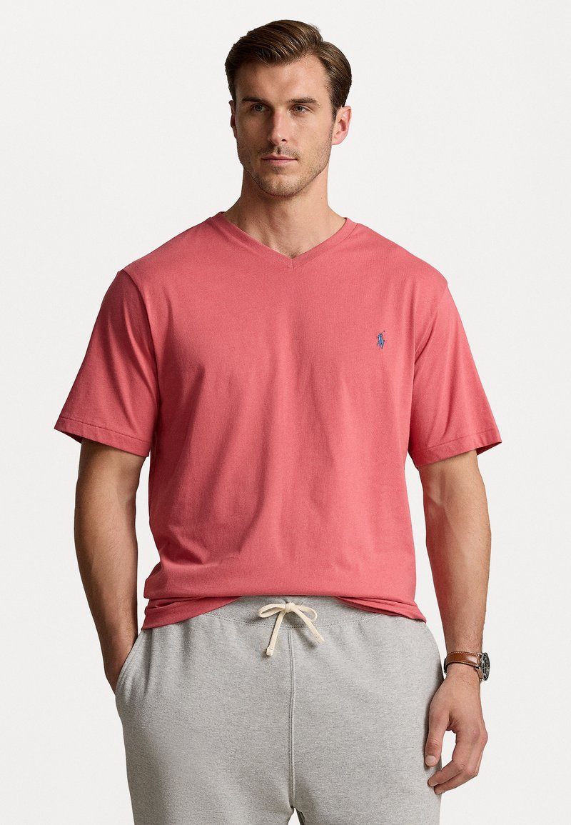 Polo Ralph Lauren Big & Tall JERSEY V-NECK T-SHIRT - Navadna majica - adirondack berry