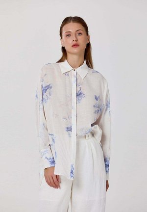 MANCHES LONGUES ET IMPRIMÉ FLEURS - Chemisier - blanc