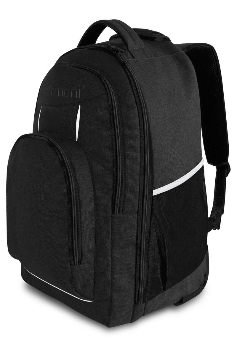 Schwarzer Rucksack mit grauen Akzenten, mehreren Reißverschlussfächern, seitlicher Netztasche und gepolsterten Schultergurten. Weiße reflektierende Streifen inklusive.