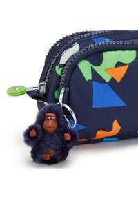 Kipling GITROY - Penalhuse - geo mix dark