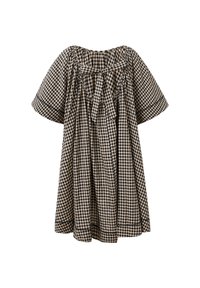 Schwarzes und tanfarbenes Gingham-Kleid mit lockerer Passform, weiten Ärmeln und einer Schlaufe im Rücken. Der Stoff hat ein strukturiertes Karomuster.