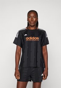 adidas Sportswear TIRO CUT STRIPES BOYFRIEND - Marškinėliai su spaudiniu - black