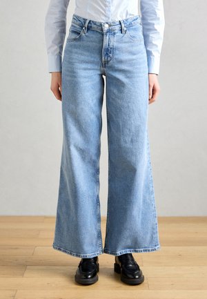 TROUSERS HIGH WAIST REGULAR LENGTH - Wide leg - authentic light blue