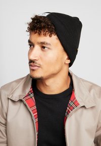 Alpha Industries X FIT UNISEX - Čiapka - black