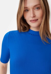 comma - T-shirt basic