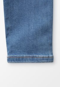 Calvin Klein Jeans SKINNY - Vaqueros pitillo - gibson blue stretch