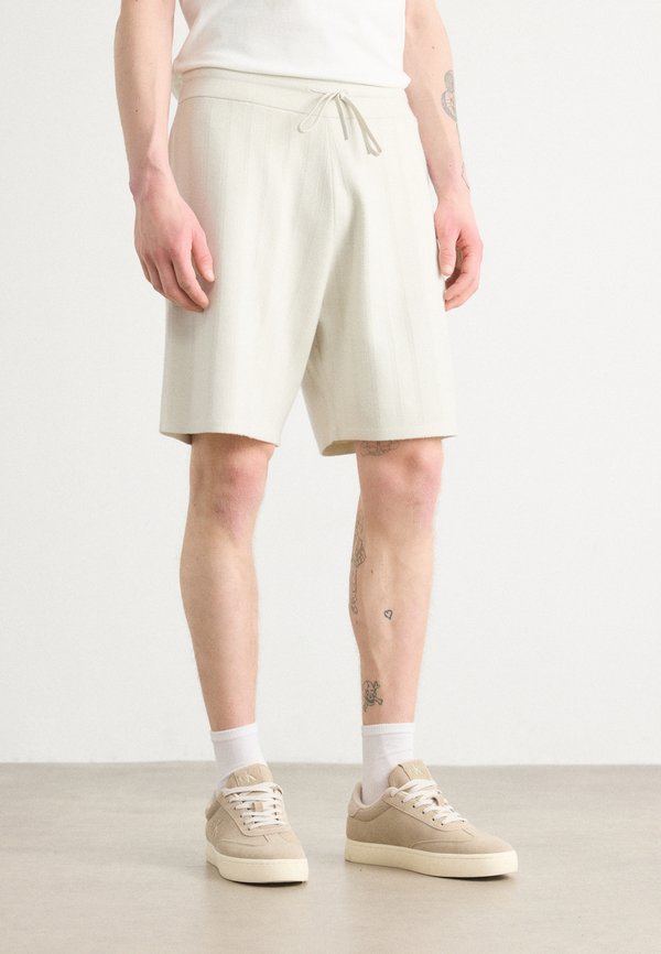 PULL ON - Tracksuit bottoms - silver birch