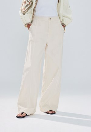 WIDE - Jeansy Straight Leg