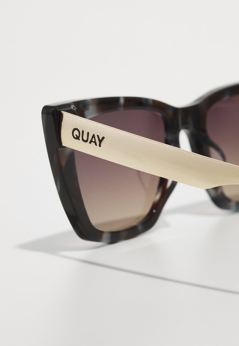 Quay CALL THE SHOTS REMIXED neutral tortoise frame/brown lens Sunglasses NWT Quay Australia | Accessories | Quay Call The Shots Remixed  main image 3