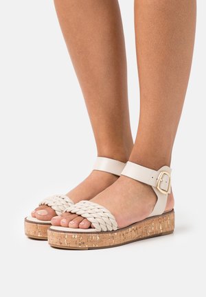 Sandalias con plataforma - ivory