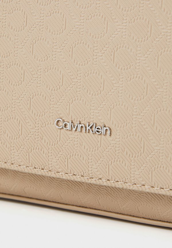 MUST SATCHEL MONO - Handbag - sand3